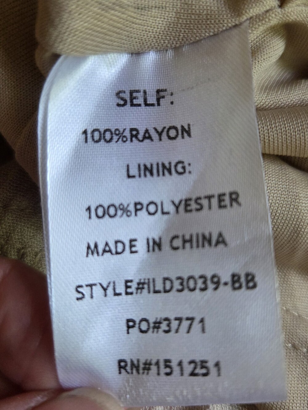 BALTIC BORN Lainey Swiss Dot Smocked Long Sleeve Midi Dress Beige Large - Picture 7 of 8